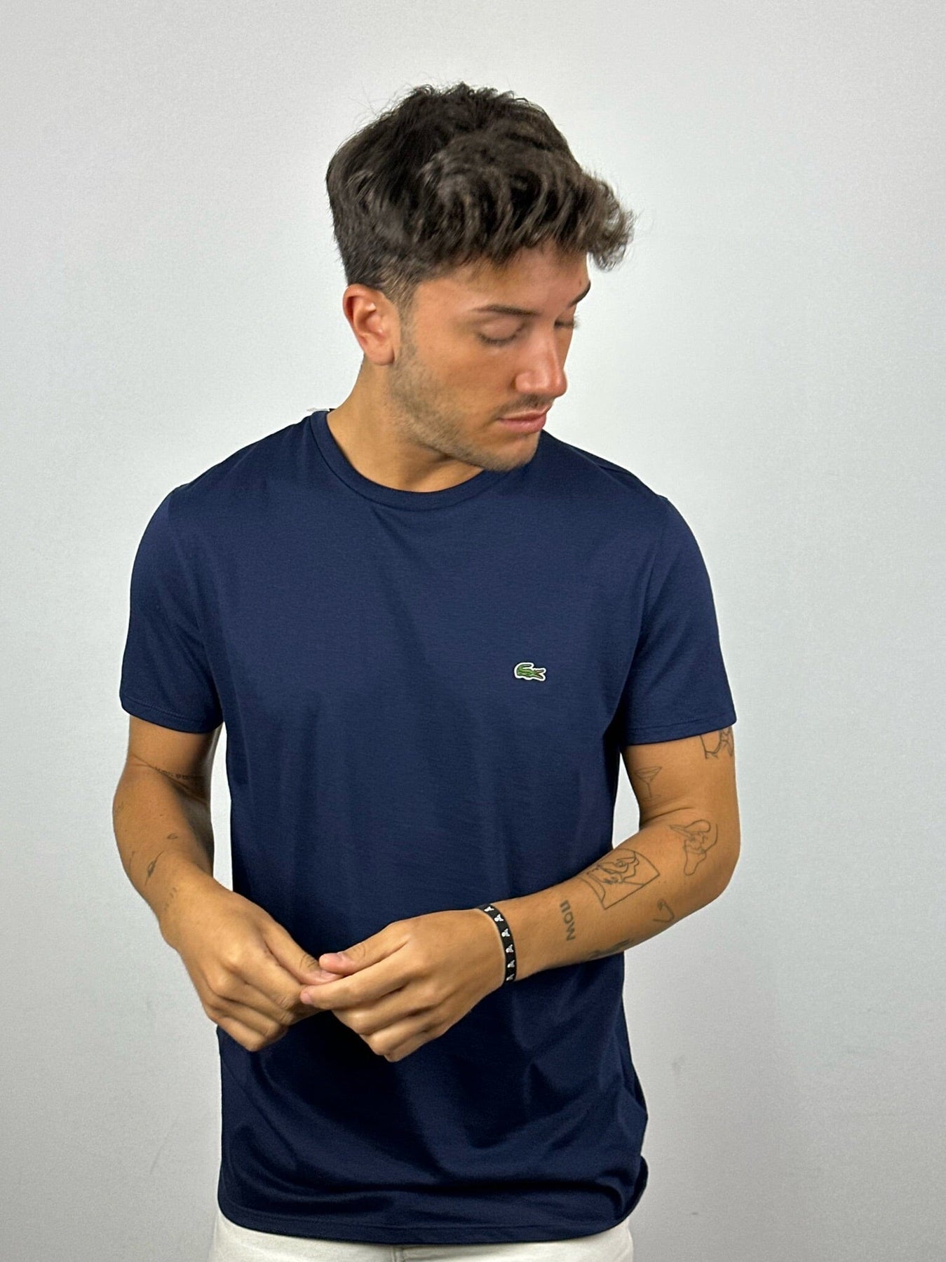Lacoste TH6709 Camiseta, Azul (Marine), XS para Hombre: : Moda